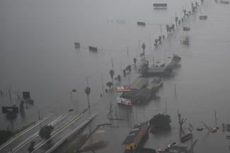 Überflutete Autobahn im Ballungsraum Porto Alegre im Mai 2024. 