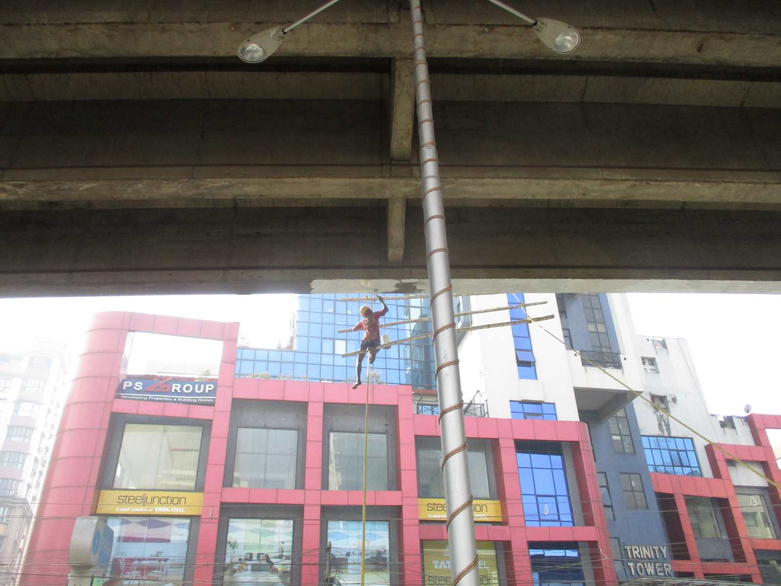 In India, construction work tends to be unsafe in every sense of the word – labourer in Kolkata. 