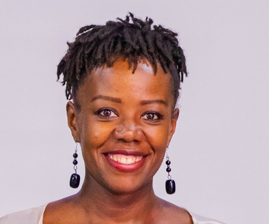 Muthoni Nderitu (“Blu”) ist eine autodidaktische Künstlerin.