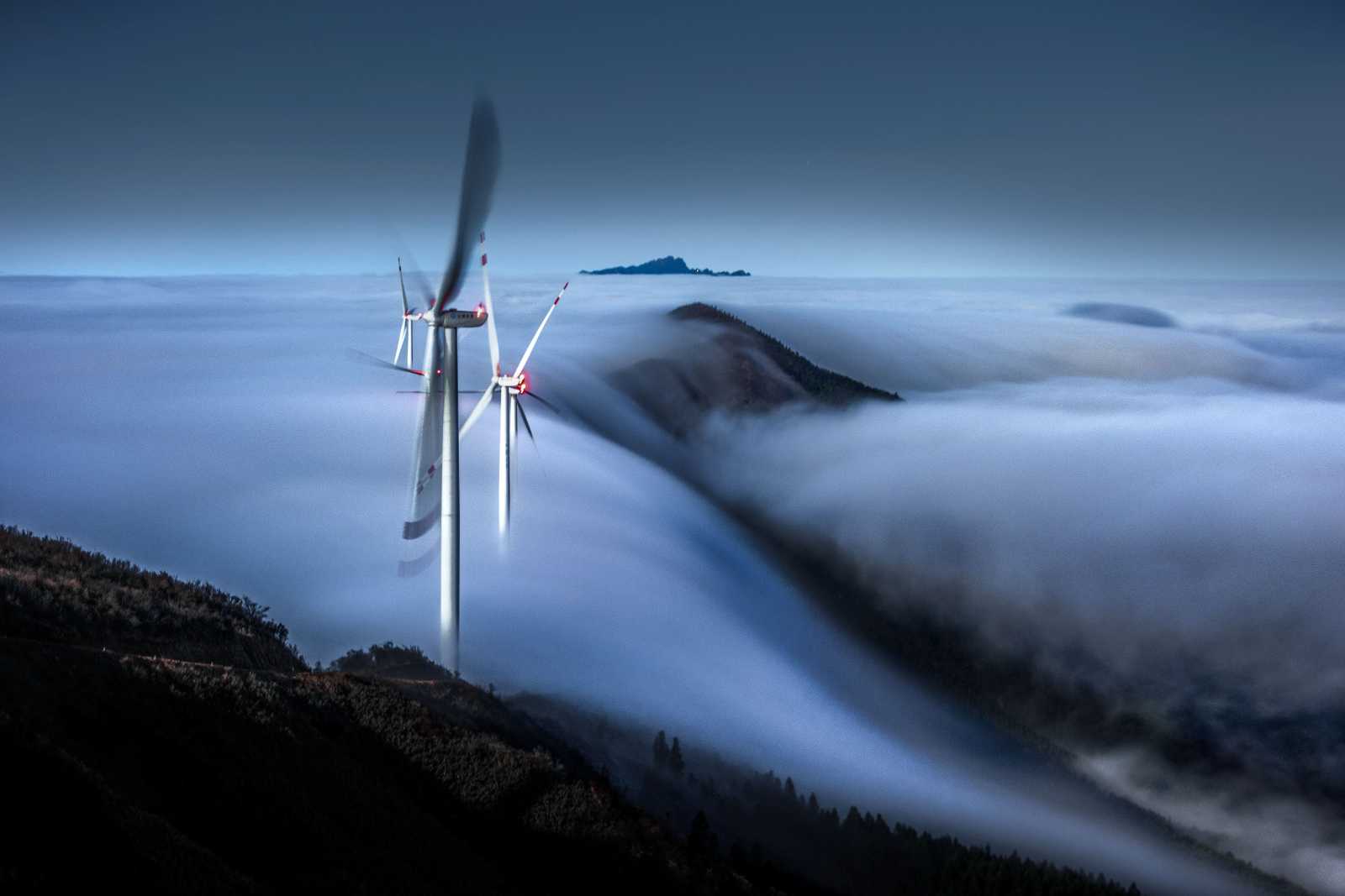 In der Batterieindustrie führt kein Weg an China vorbei: Windräder in Chinas Jiangxi-Provinz.