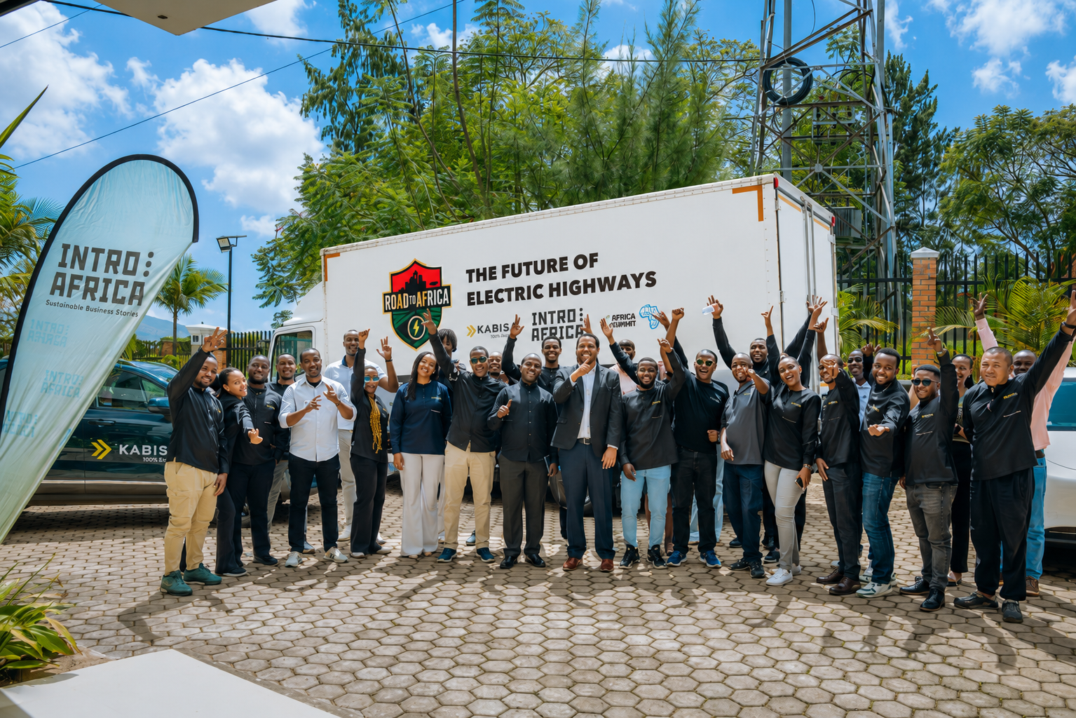 The “Road to Africa” project is testing the infrastructure for e-mobility in Africa by undertaking journeys through several countries.