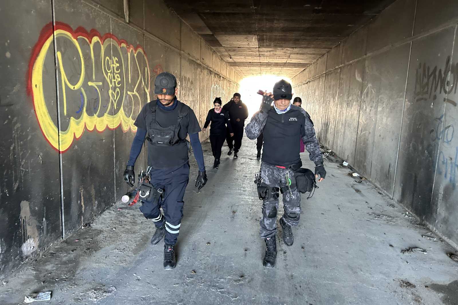 Angehörige der zivilgesellschaftlichen Organisation „Grupo Marte“ auf Patrouille in der mexikanischen Grenzstadt Tijuana.