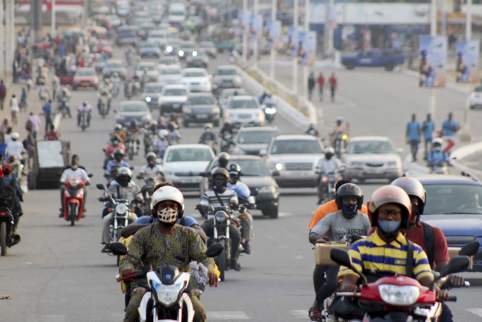 Transport options matter in a pandemic: traffic in Lomé, Togo’s capital, in December 2020.