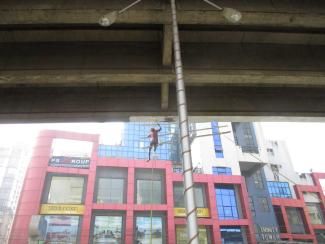 In India, construction work tends to be unsafe in every sense of the word – labourer in Kolkata. 