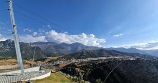 Uzbekistan’s face is changing: In the mountainous Zaamin area, the longest suspension pedestrian bridge in Central Asia was built. 