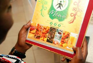 “Bitcoin accepted” – in some restaurants in cities such as Kampala, customers can pay with Bitcoin.