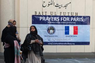 Lipinski/empics/picture-alliance “Prayer for Paris” at a Mosque in London.