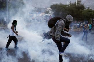 Studentenprotest in Honduras gegen die Erhöhung der Fahrpreise öffentlicher Verkehrsmittel im Juli 2018.