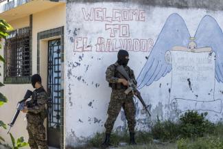 Polizeieinsatz gegen Bandenkriminalität im Großraum San Salvador im vergangenen Sommer.