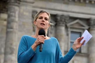 Maja Göpel at a climate protest in Berlin in 2021.