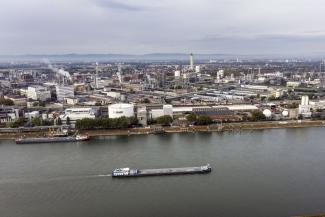 BASF mit Sitz in Ludwigshafen am Rhein ist der größte Chemiekonzern der Welt.