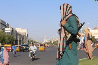 picture alliance/AA/Mir Ahmad/Firooz Mashoof Taliban patrolling the streets of Herat in August 2021.