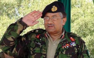 Pervez Musharraf, the head of state in uniform in 2005.