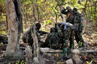 Kriegsberichterstattung bietet oft nur eine Sichtweise. Soldaten der ugandischen Armee 2012.